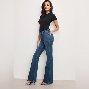 Good american good leg flare jeans